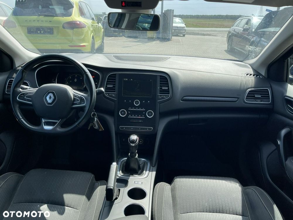 Renault Megane 1.5 Blue dCi Intens - 8