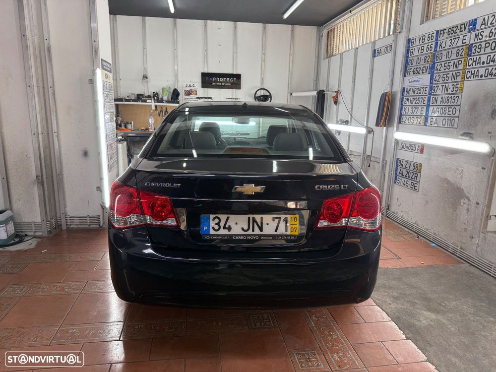Chevrolet Cruze 2.0 VCDi LT - 4
