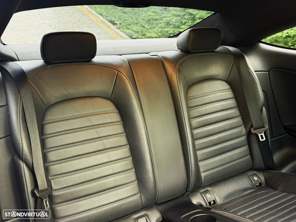 Mercedes-Benz C 250 d Coupe 9G-TRONIC AMG Line - 22