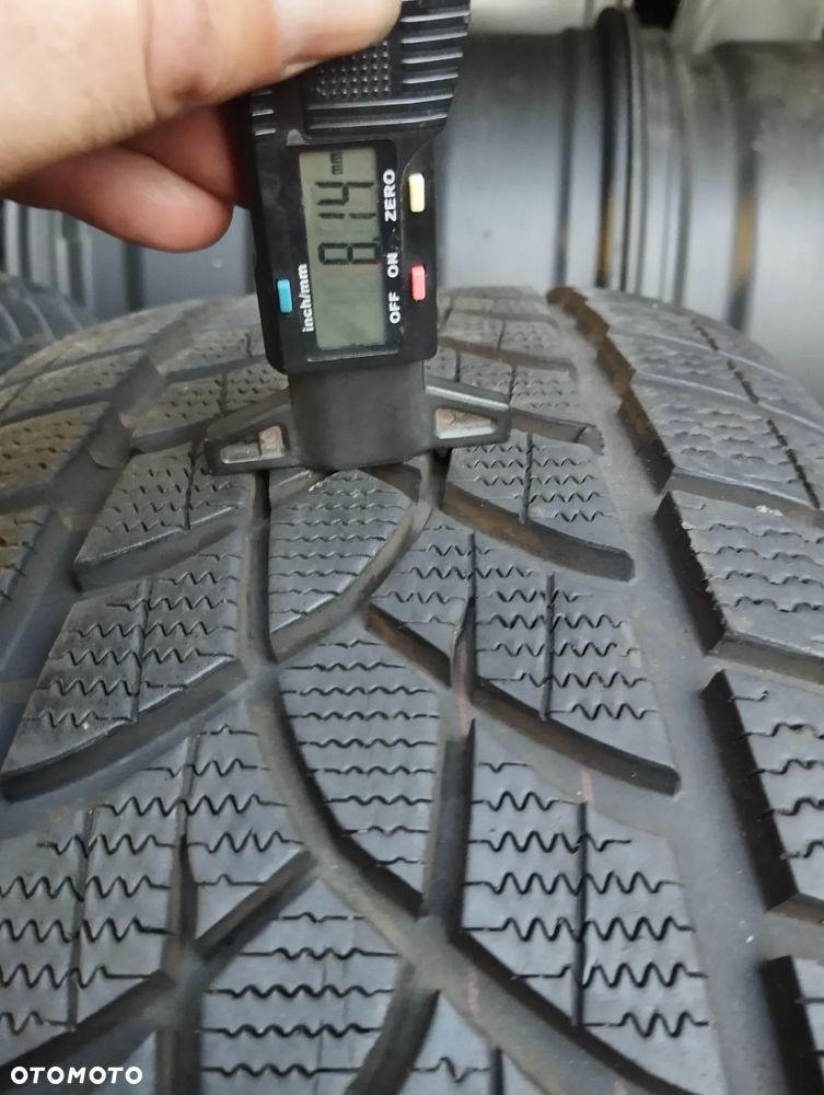 Goodyear Ultra Grip Performance + 235 55 19 105 T 3PMSF XL 2szt - 5