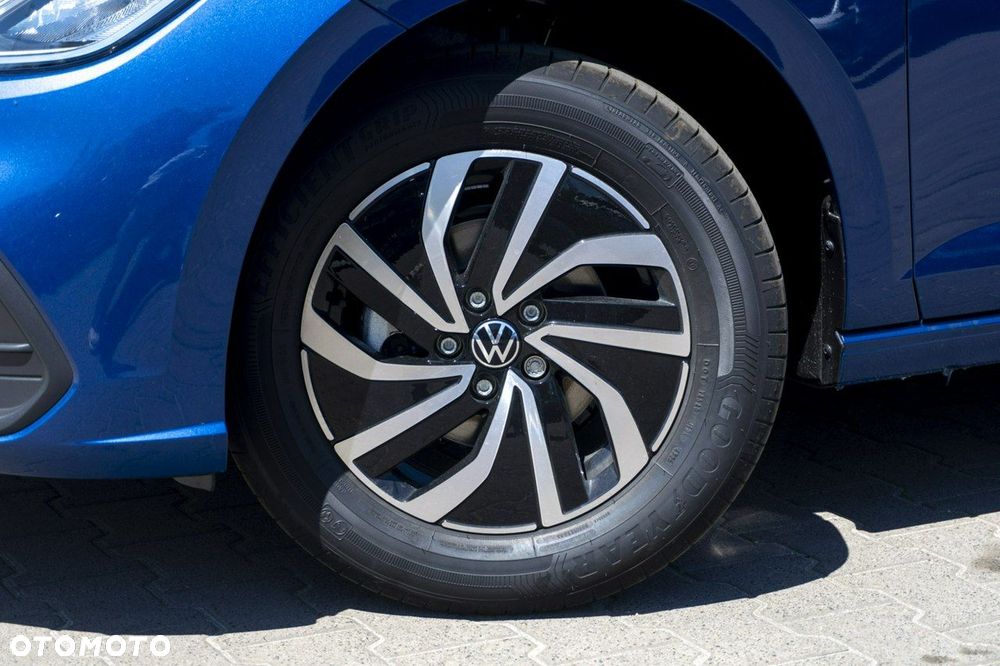 Volkswagen Polo - 4