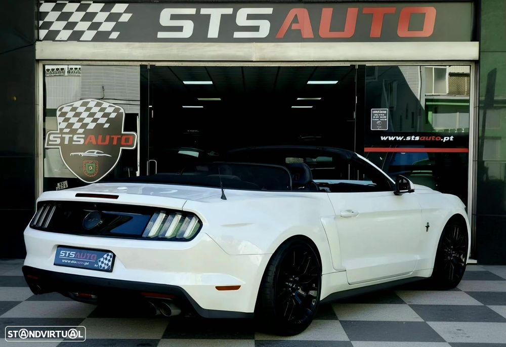 Ford Mustang Cabrio 2.3 Eco Boost - 4