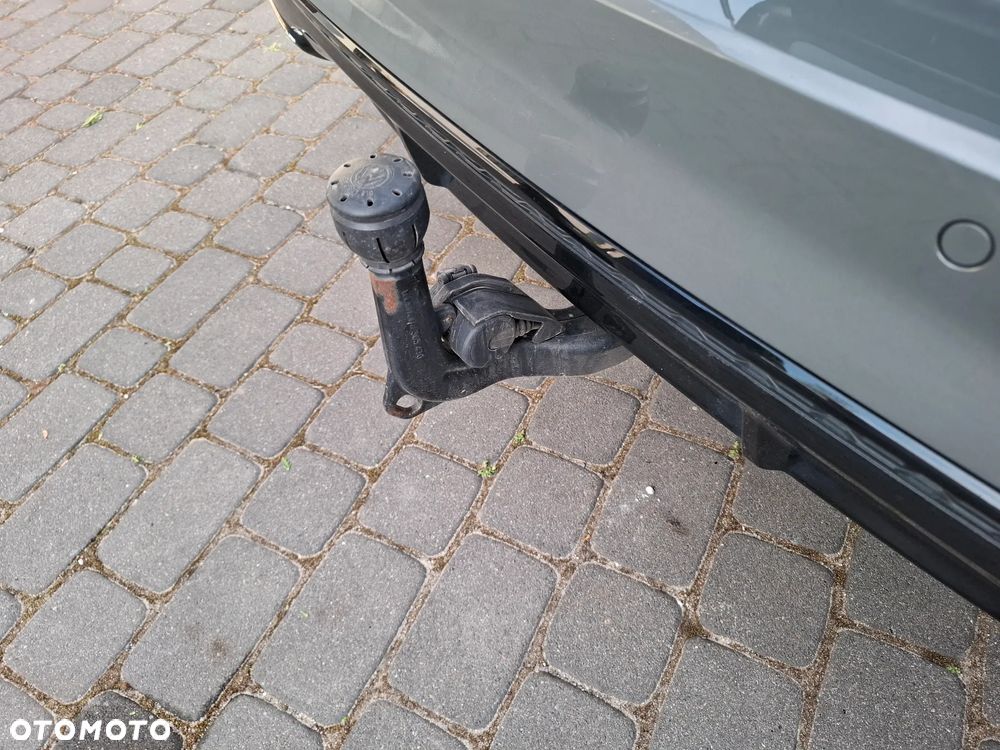Audi A4 Avant 40 TDI quattro S tronic advanced - 25