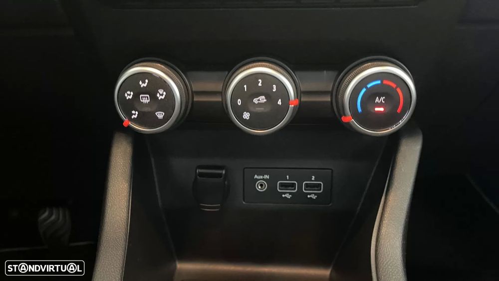 Renault Clio 1.0 TCe Evolution - 35