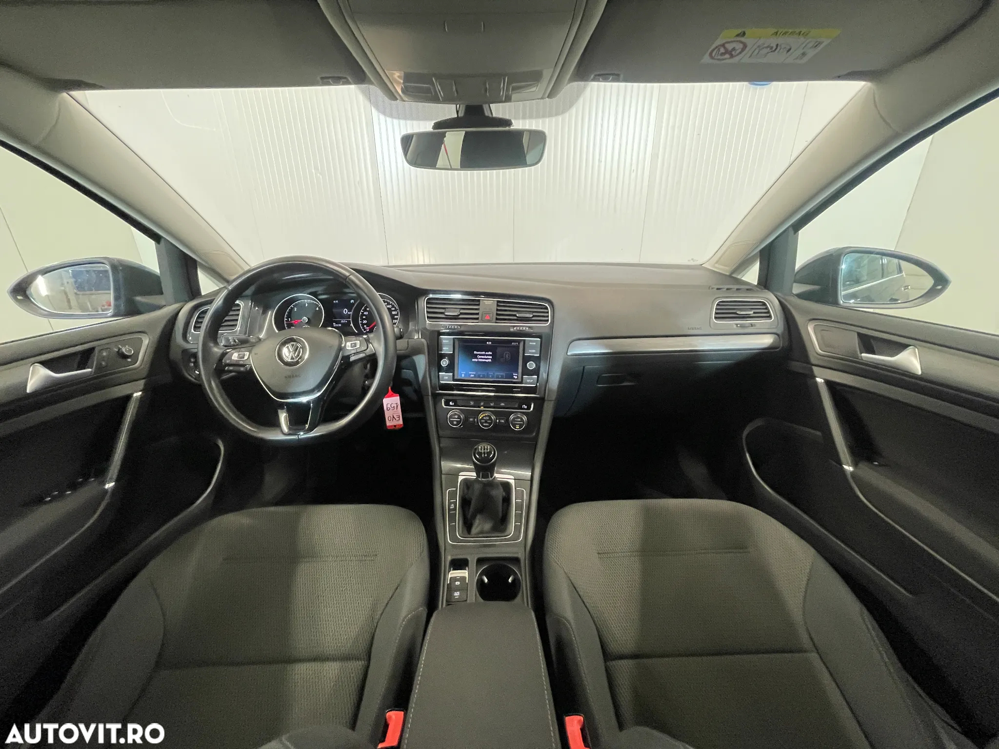 Volkswagen Golf 1.6 TDI Comfortline - 7
