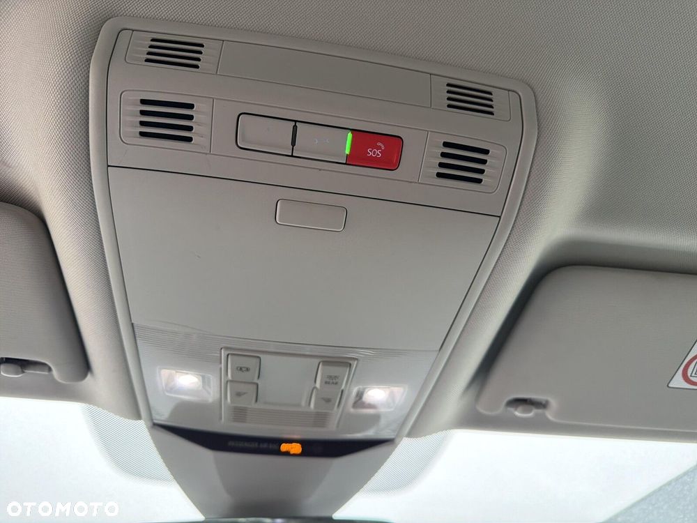 Volkswagen Passat 1.5 TSI EVO Business DSG - 33