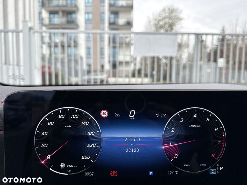 Mercedes-Benz CLA - 13