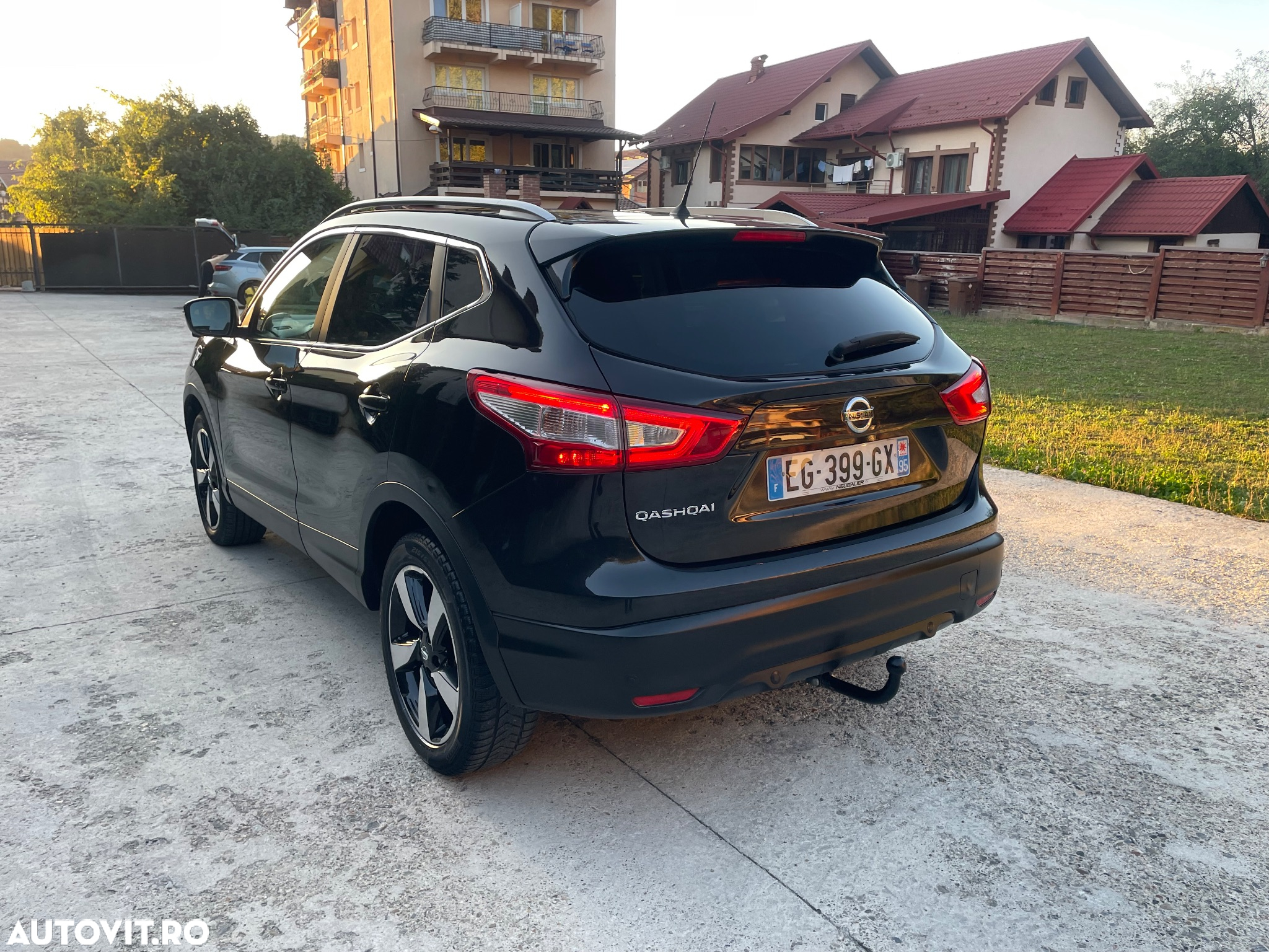 Nissan Qashqai 1.6 DCI Start/Stop X-TRONIC Tekna - 12