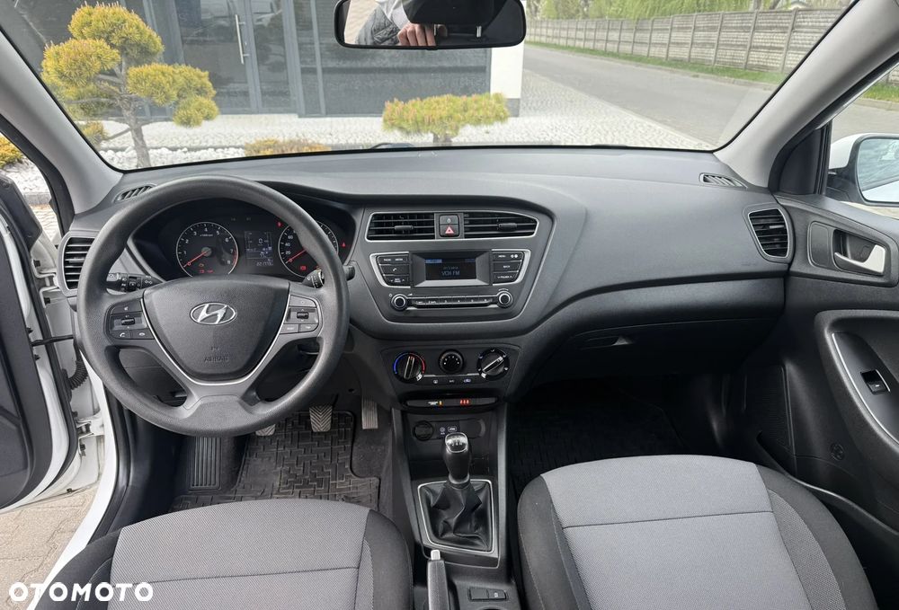 Hyundai i20 1.2 Comfort - 6