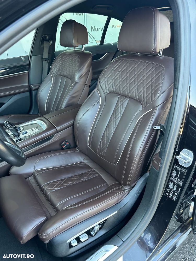 BMW Seria 7 730d xDrive - 21