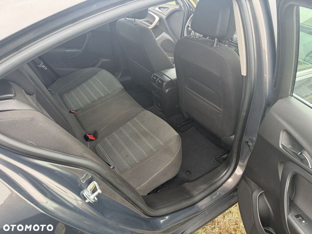 Opel Insignia 1.6 SIDI Turbo ecoFLEX Start/Stop Edition - 10