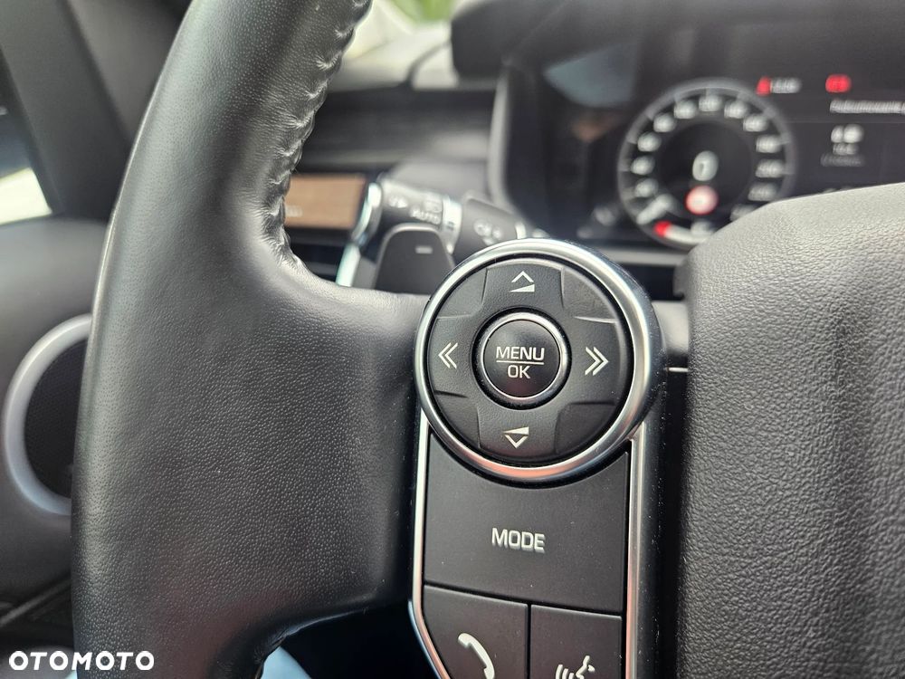 Land Rover Discovery 2.0 SD4 HSE Luxury - 32