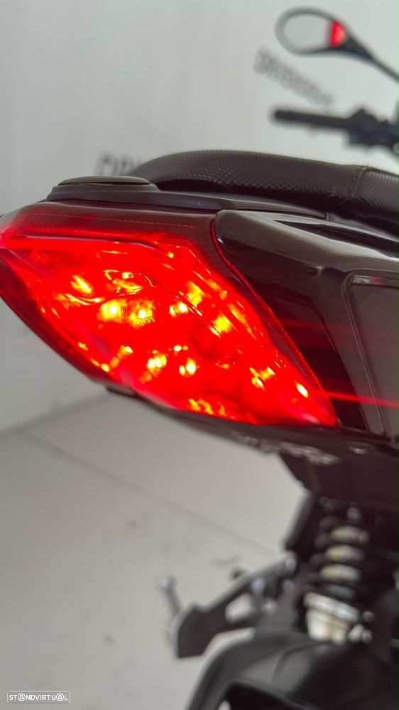 Benelli TNT 125 - 9