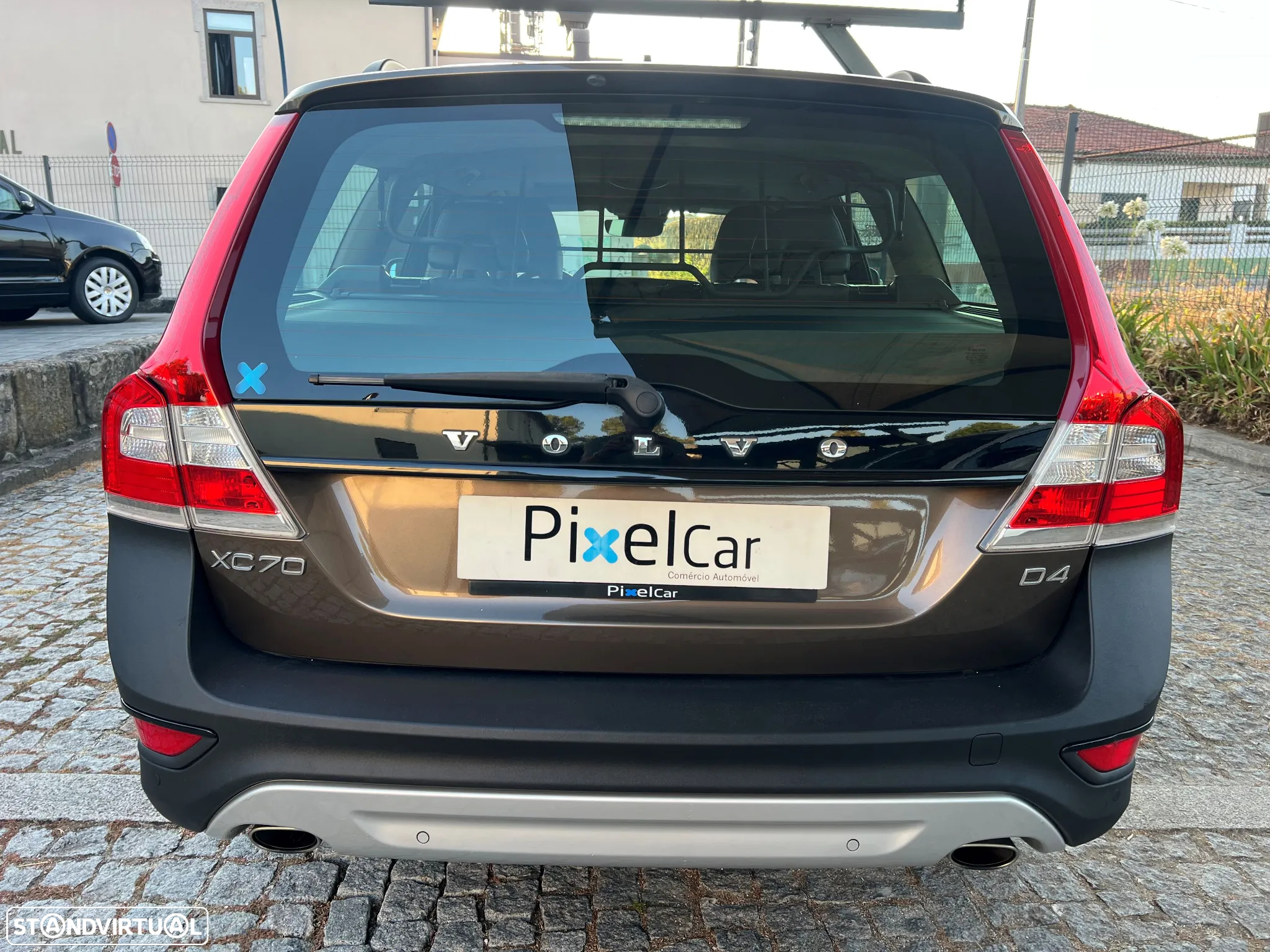 Volvo XC 70 2.0 D4 Summum Dynamic Geartronic - 6