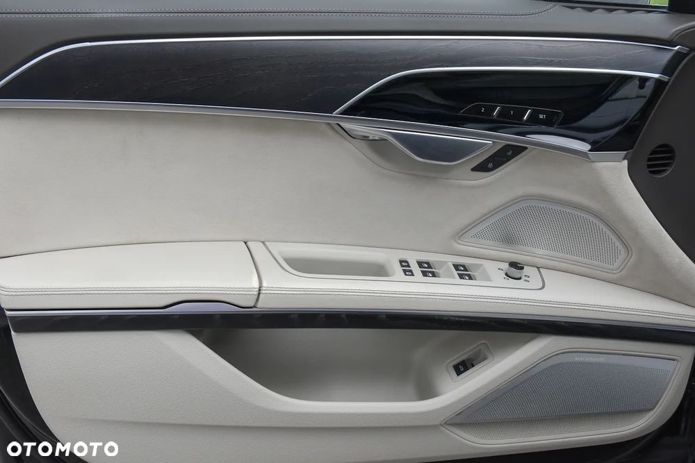 Audi A8 50 TDI mHEV Quattro Tiptr - 19