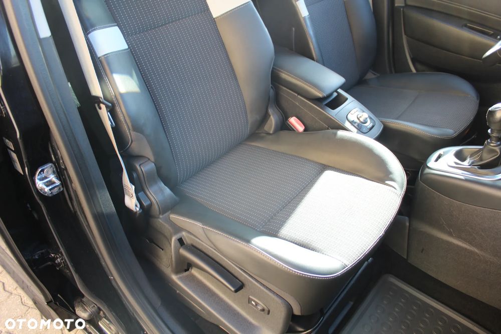 Renault Scenic - 29
