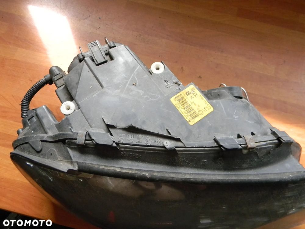 lampa prawa przód AUDO A3 8P 02-08  EUROPA - 4