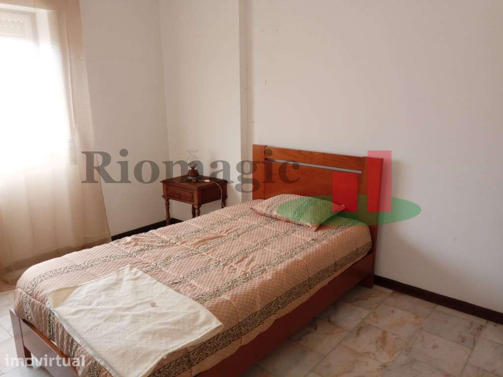 Quarto para Arrendamento no Centro de Rio Maior_ESTUDANTES - Grande imagem: 2/9