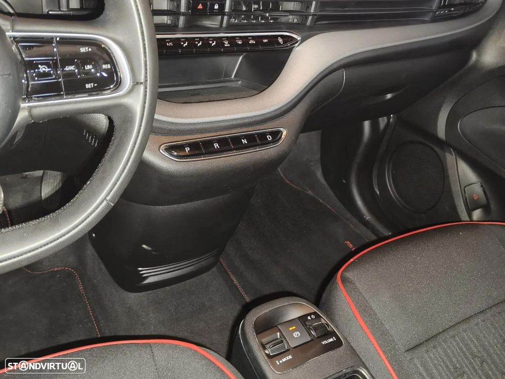 Fiat 500e 23,8kWh Red - 17