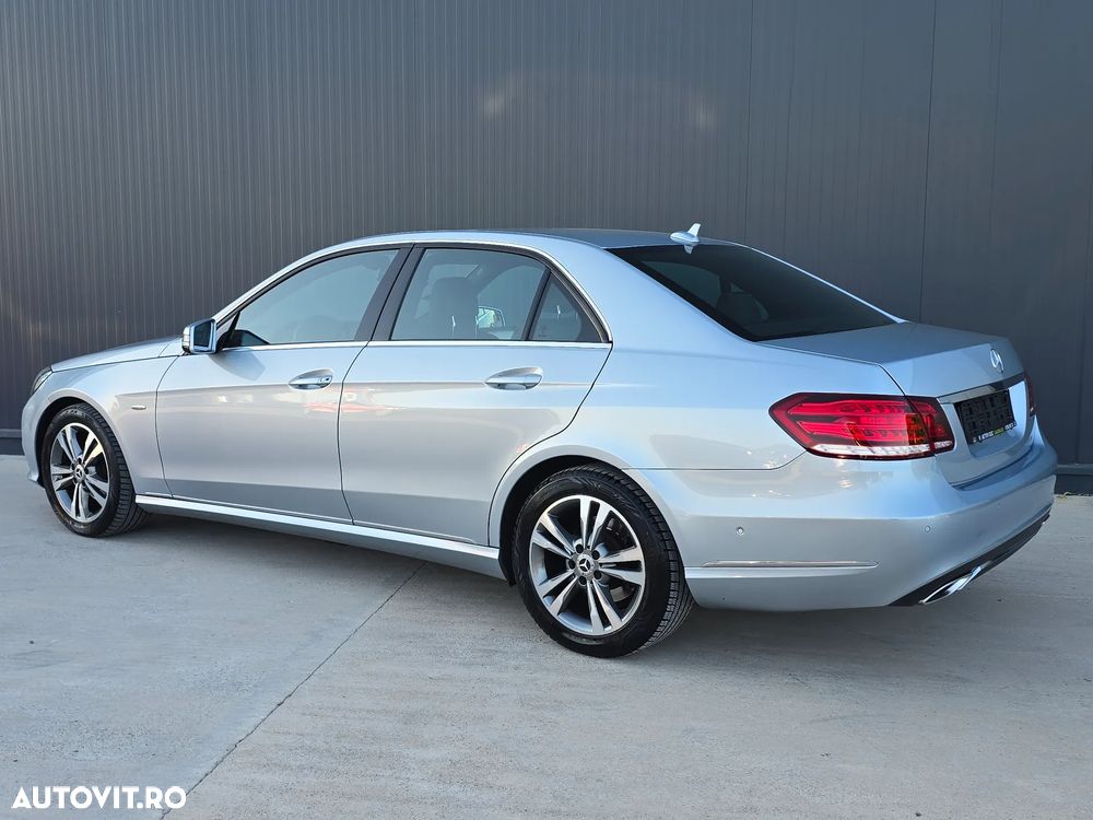 Mercedes-Benz E - 3