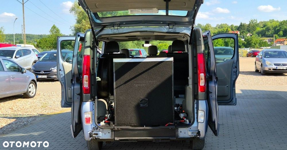 Opel Vivaro - 21