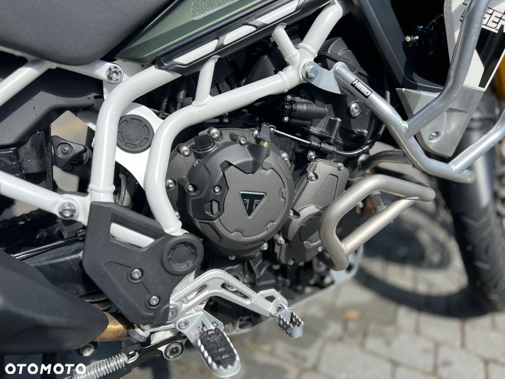 Triumph Tiger - 12