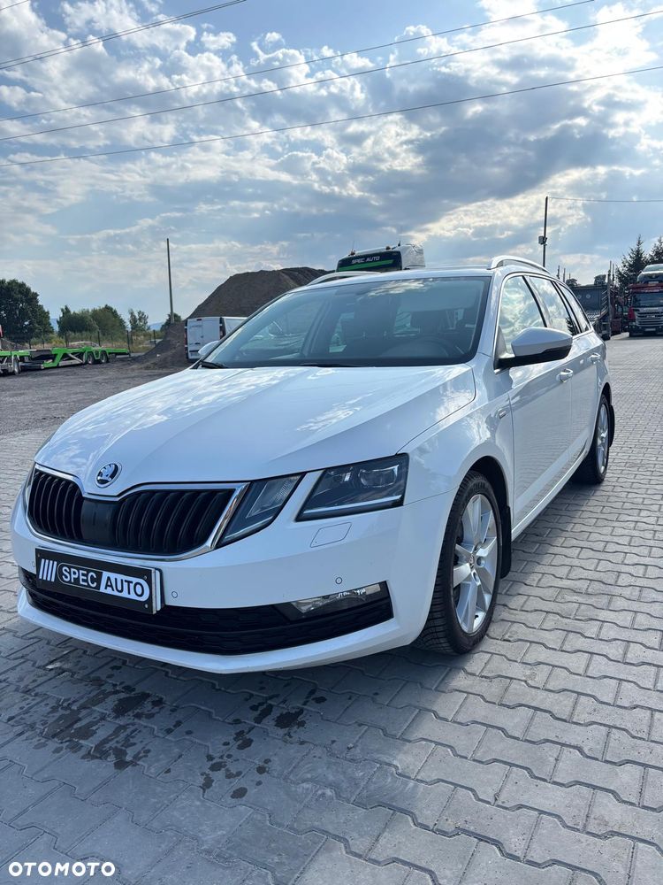 Skoda Octavia - 2