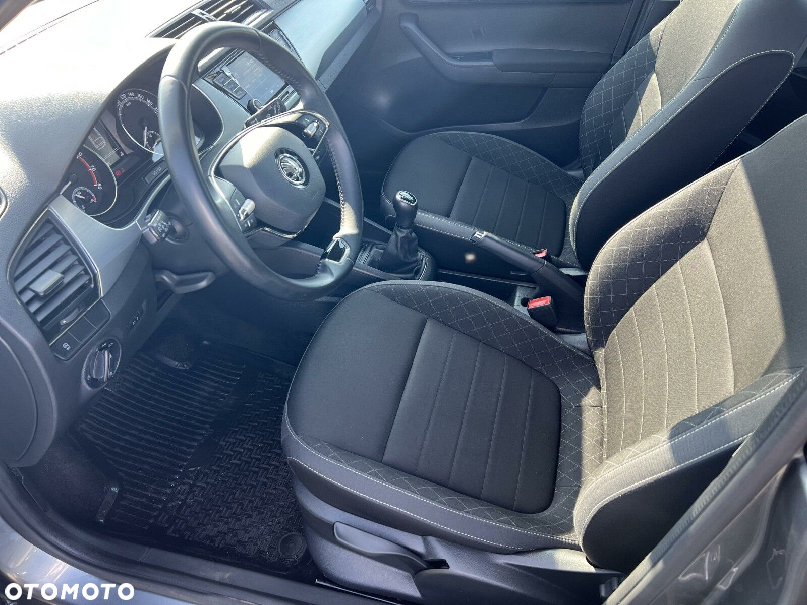 Skoda Fabia - 15
