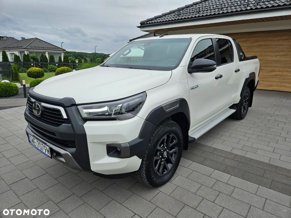 Toyota Hilux 2.8 D-4D Double Cab Invincible 4x4 - 1