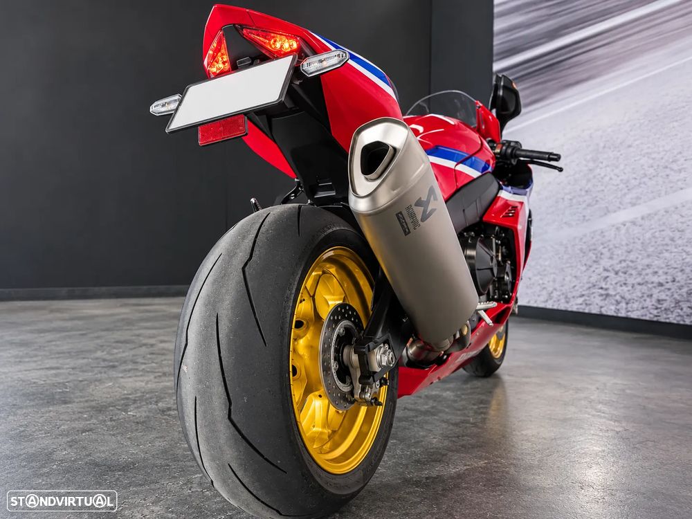 Honda CBR RR-R SP FIREBLADE - 25