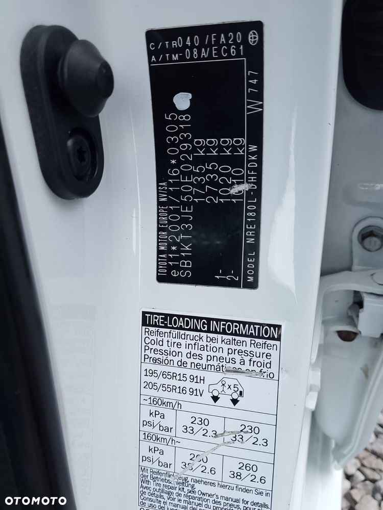 Toyota Auris 1.33 Dual-VVT-i Comfort - 17