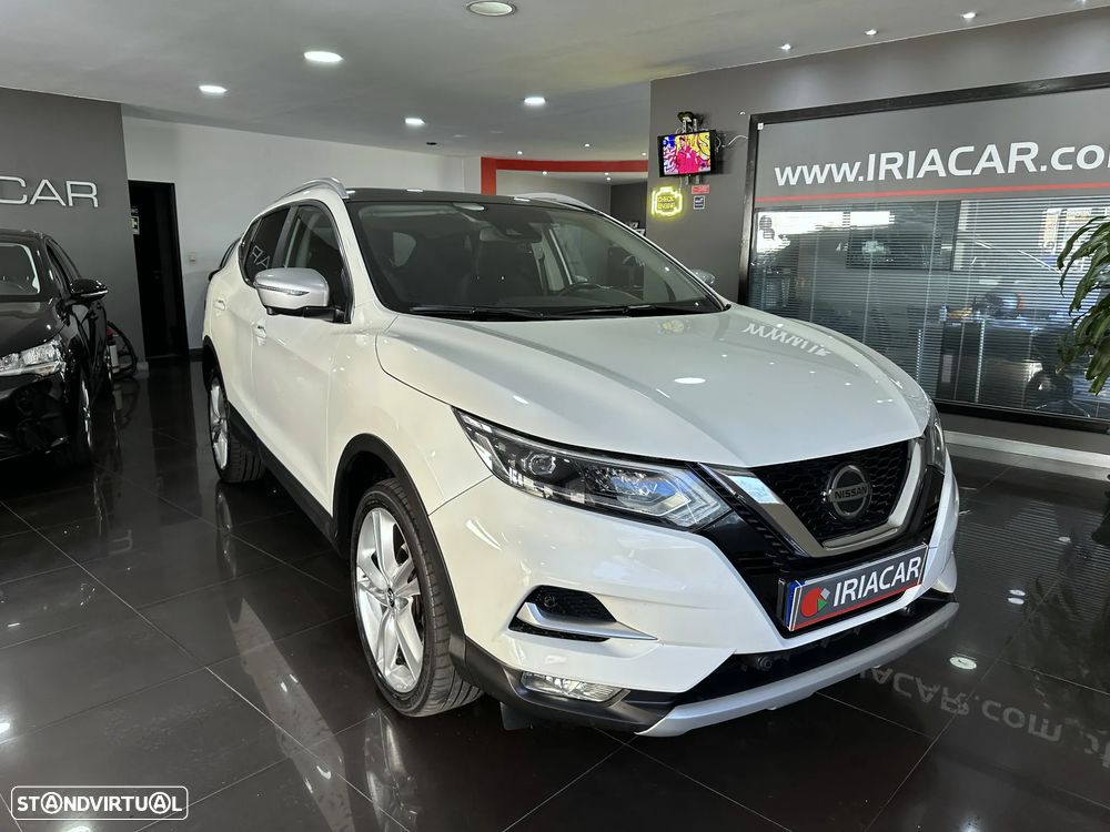 Nissan Qashqai 1.3 DIG-T N-Connecta J18 - 2