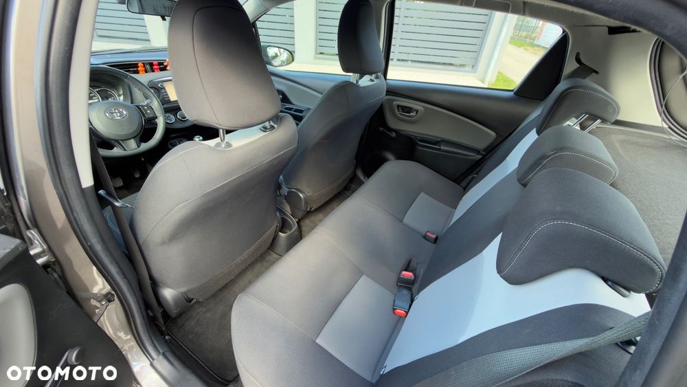 Toyota Yaris 1.5 Selection - 8