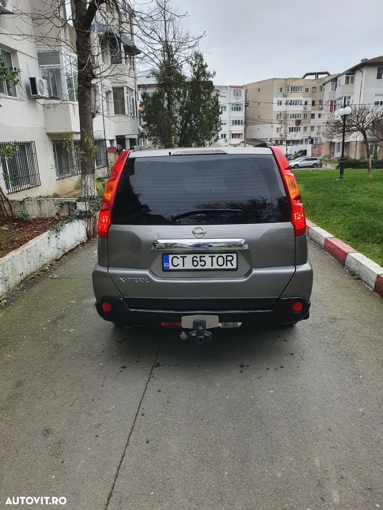Nissan X-Trail 2.0 dCi 4x4 DPF Automatik SE - 1