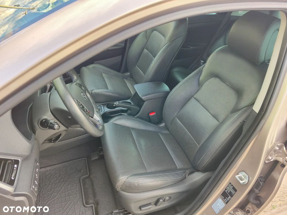 Hyundai Tucson 1.6 T-GDi Premium 4WD DCT - 12