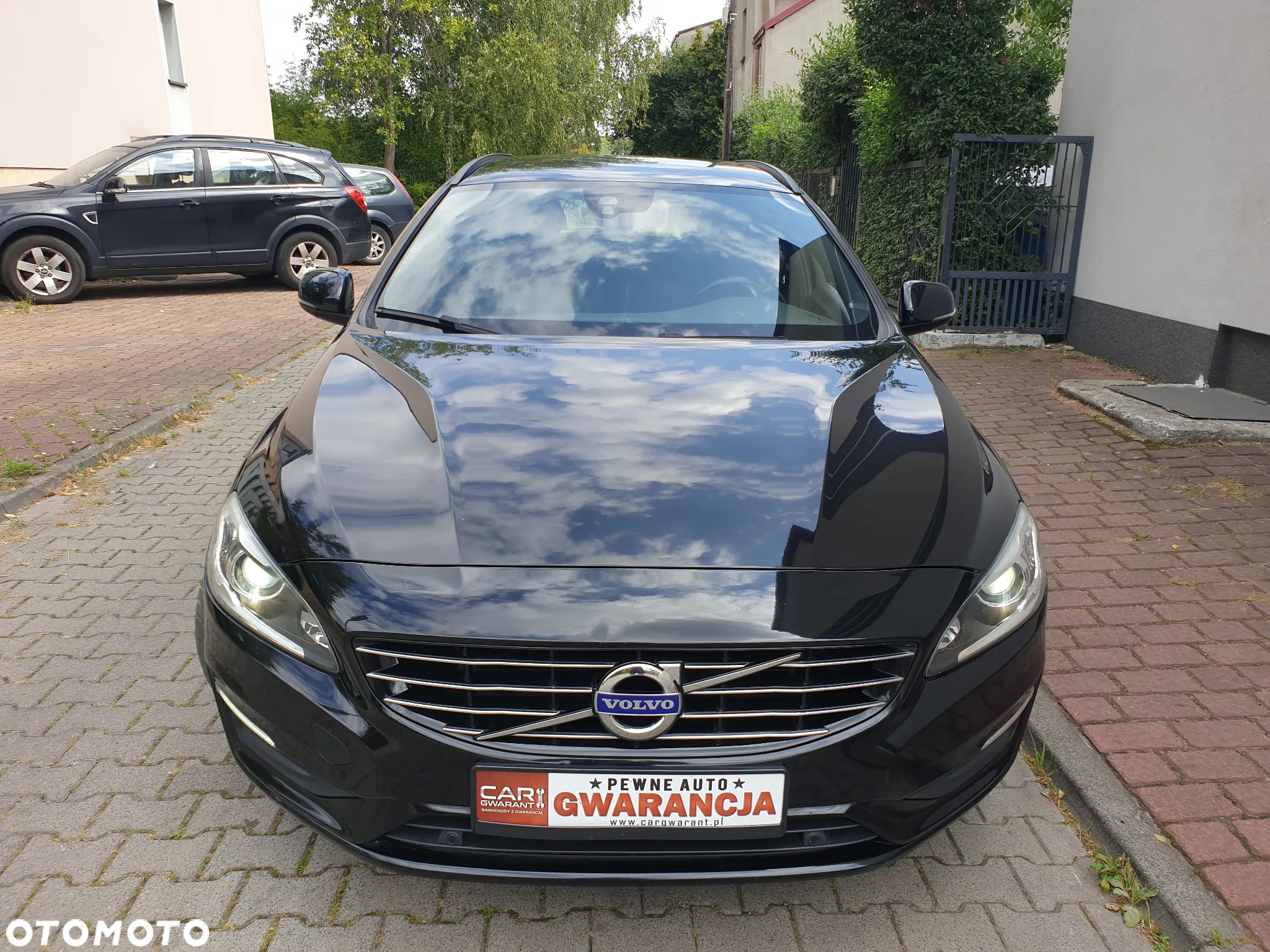 Volvo V60 D4 Summum - 12