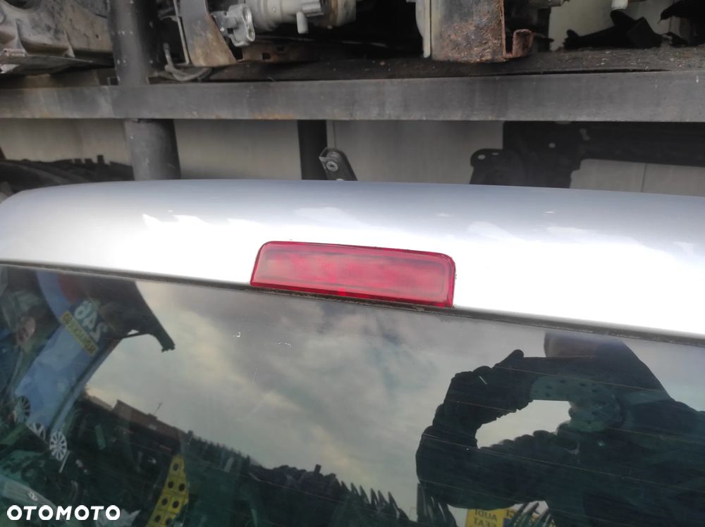 VW CADDY 04-15R KLAPA BAGAŻNIKA SZYBA TYLNA LA7W SREBRNA WYSYŁKA !!!!!! - 5