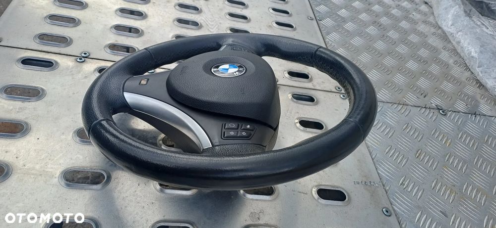 Kierownica sportowa z multifunkcją do BMW  e90 e87 - 7