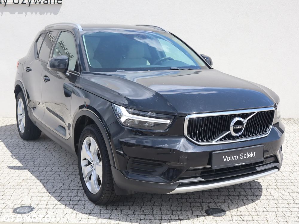 Volvo XC 40 T3 Momentum - 9
