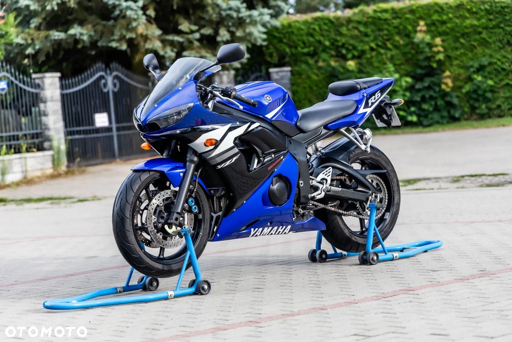 Yamaha R6 - 2