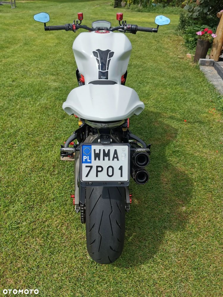 Ducati Monster - 8
