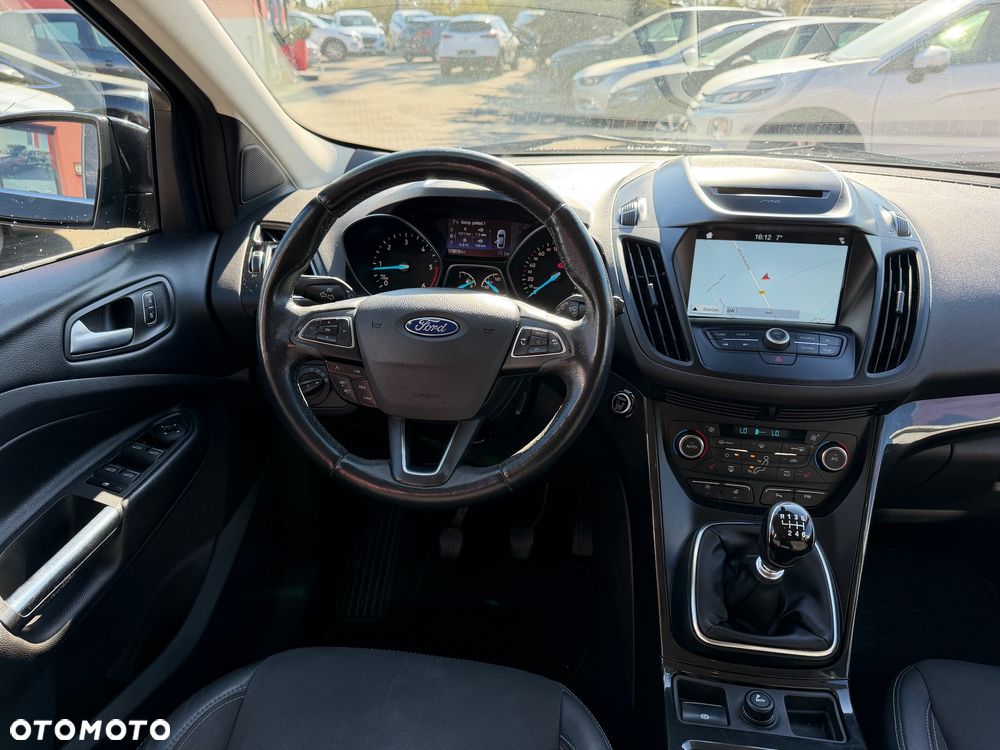 Ford Kuga 2.0 TDCi 4x2 Titanium - 10