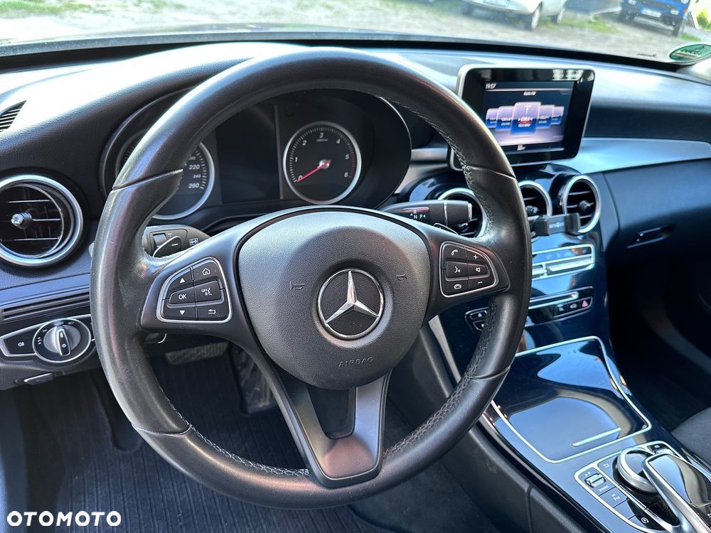 Mercedes-Benz Klasa C 220 d T 9G-TRONIC - 13