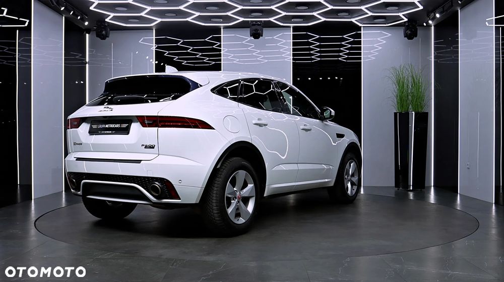 Jaguar E-Pace 2.0 i4P AWD R-Dynamic - 8