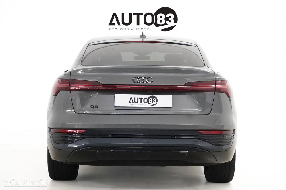 Audi Q8 e-tron 55 quattro Advanced — fotografia 4
