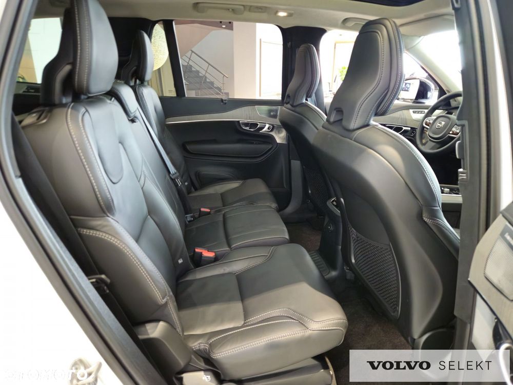 Volvo XC 90 - 33