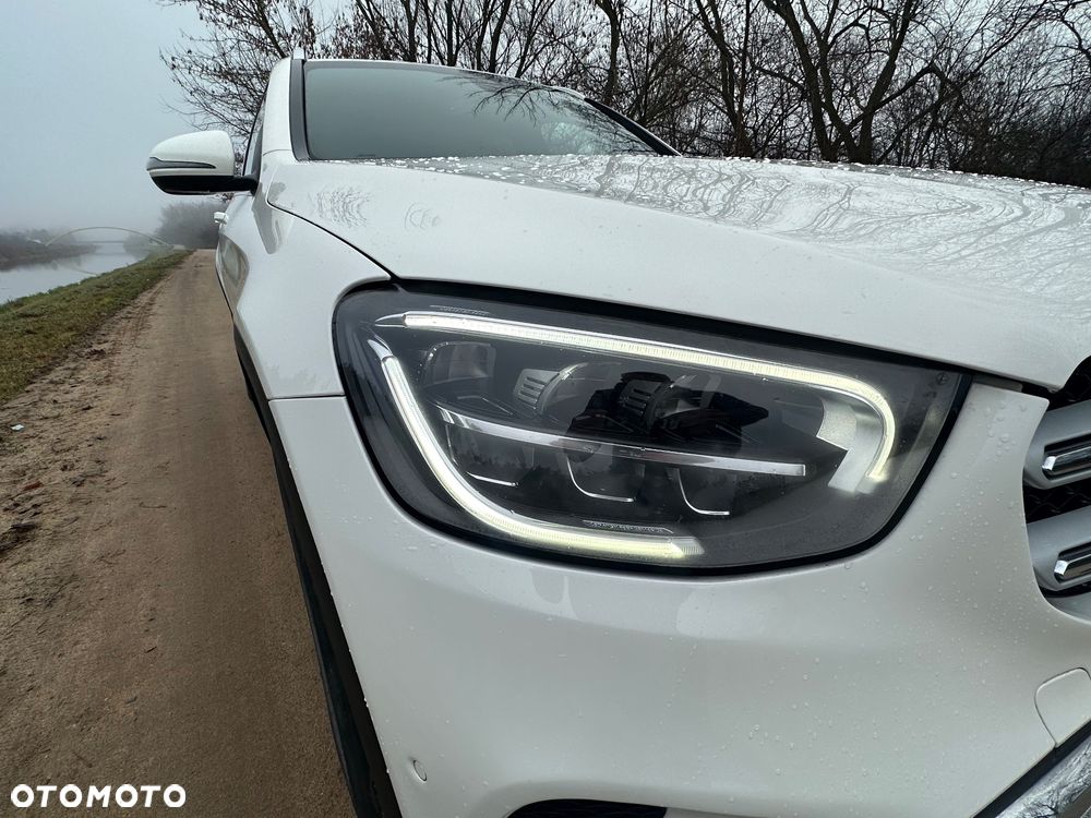 Mercedes-Benz GLC 300 de 4Matic 9G-TRONIC - 19