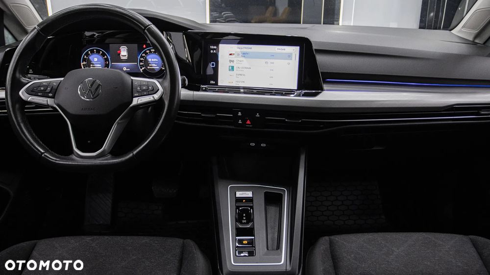 Volkswagen Golf Variant 1.5 eTSI EVO Life DSG - 17