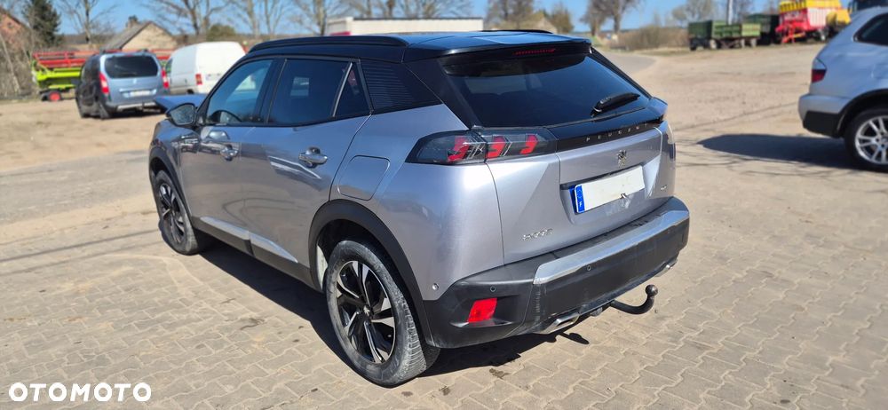 Peugeot 2008 1.2 PureTech GT Line S&S - 11