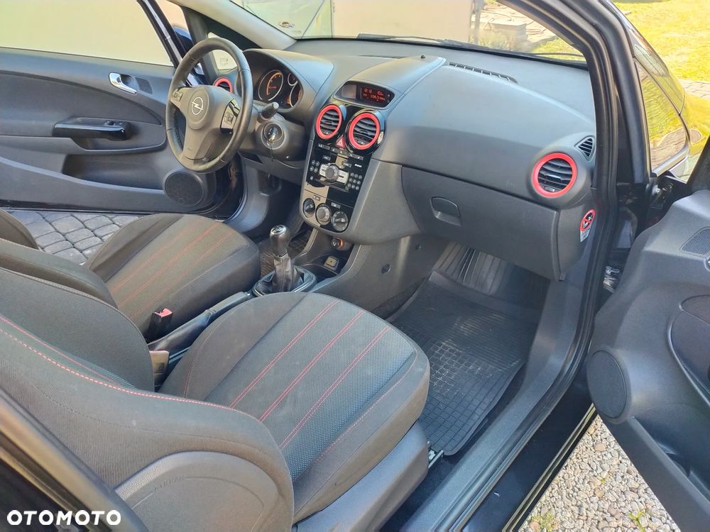 Opel Corsa 1.4 16V Color Elegance - 12